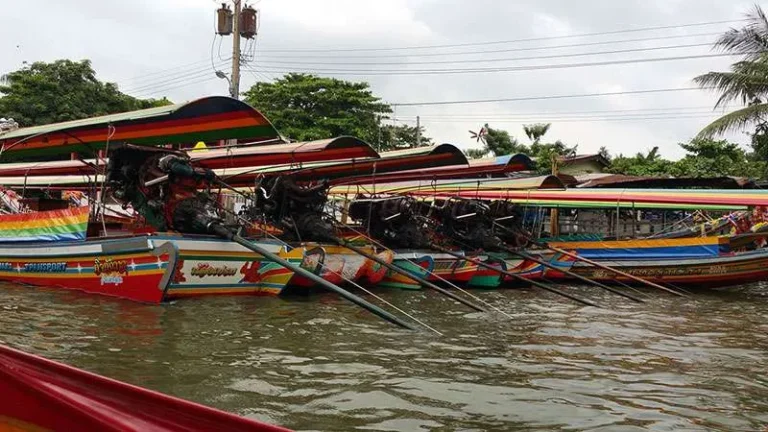 longtail boats