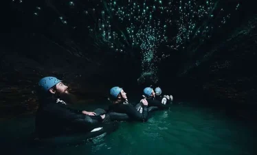 Black Water Rafting in the Glow Worm Caves