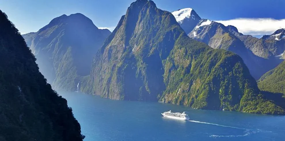 Milford Sound Cruise New Zealand