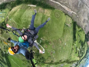 Paragliding in New Zealand