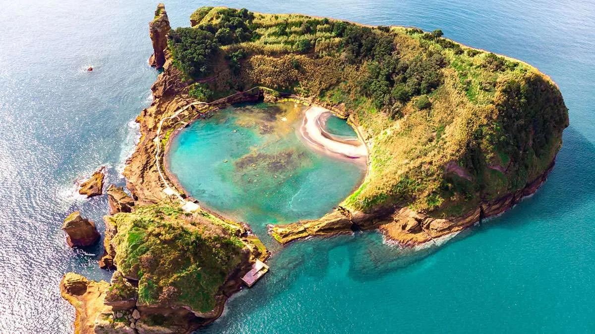 Vila Franca do Campo Islet
