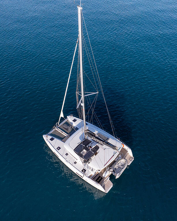 Lagoon 42 Aktis