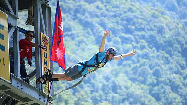 bungee jumping
