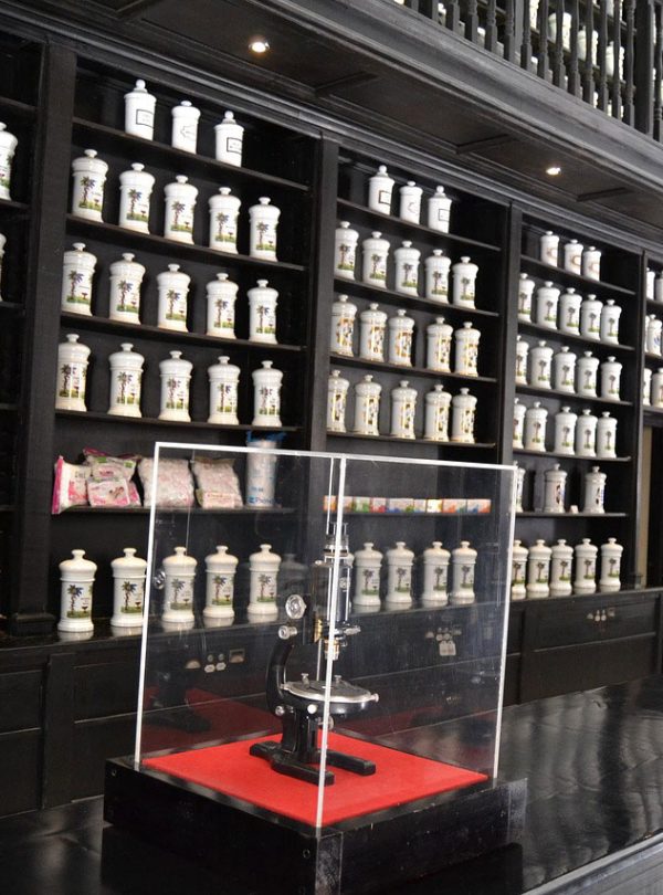Original pharmacy in Havana