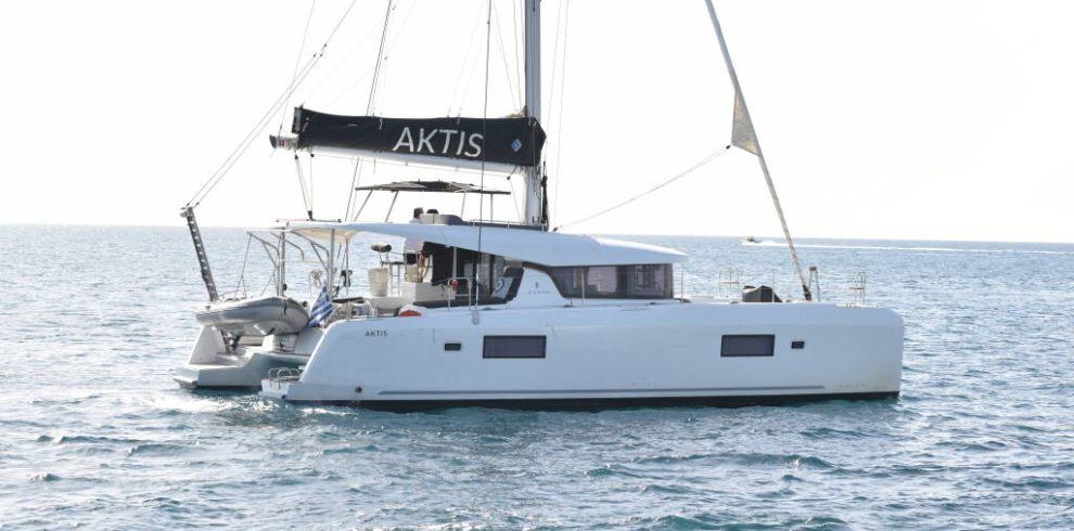 Sailing the Greek Islands