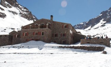 refuge toubkal